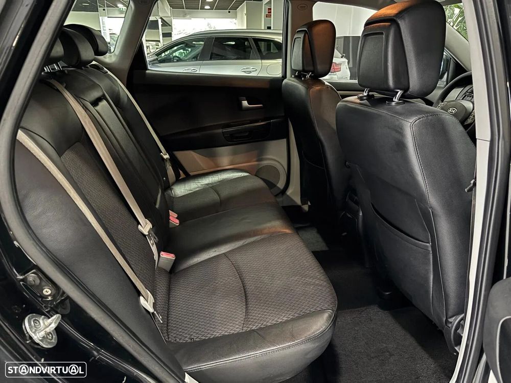 Kia Ceed SW 1.6 CRDi TX - 8