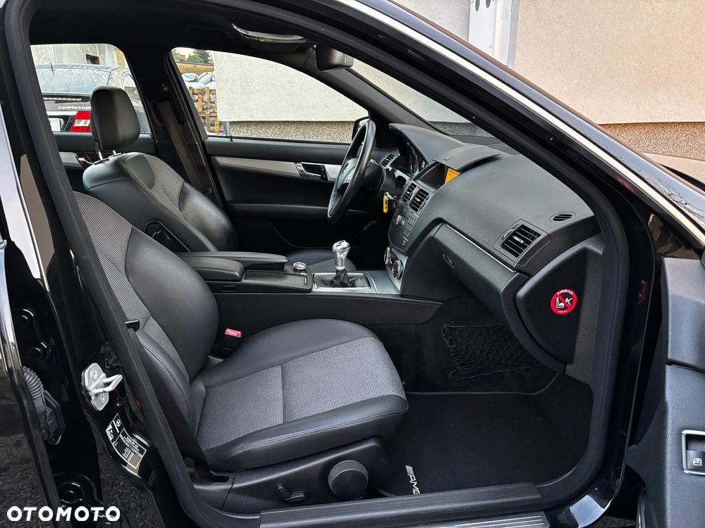 Mercedes-Benz Klasa C 200 Kompressor Avantgarde - 12