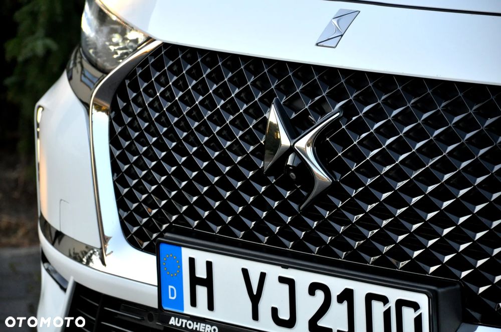 DS Automobiles DS 7 Crossback 2.0 BlueHDi Performance Line + - 14