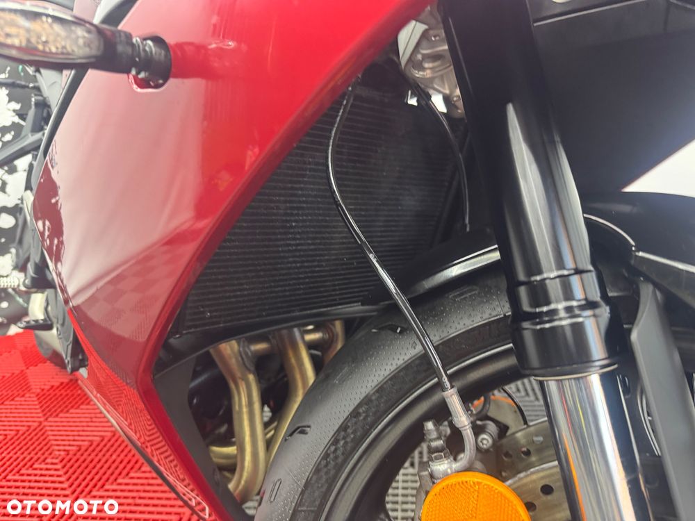 Triumph Daytona - 37