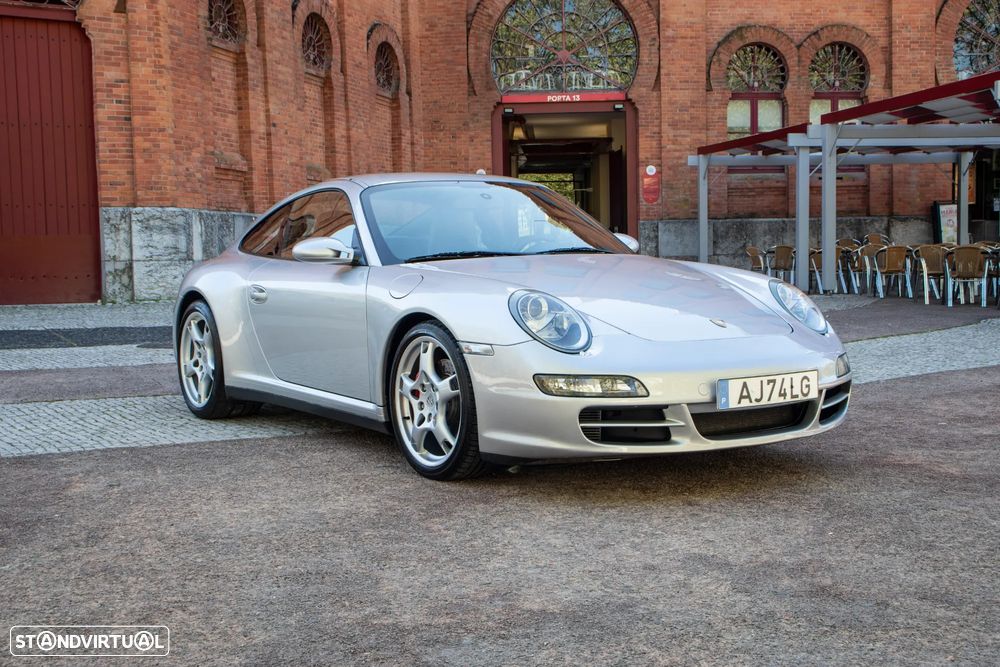 Porsche 911 Série F - 3