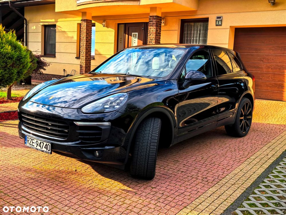 Porsche Cayenne Platinum Edition - 15