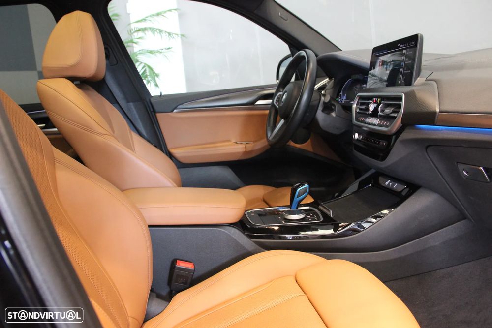 BMW iX3 M Sport Inspiring - 14