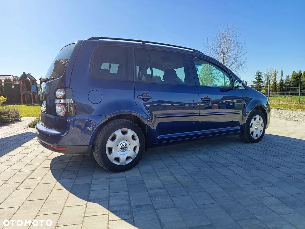 Volkswagen Touran 1.4 TSI STYLE - 19