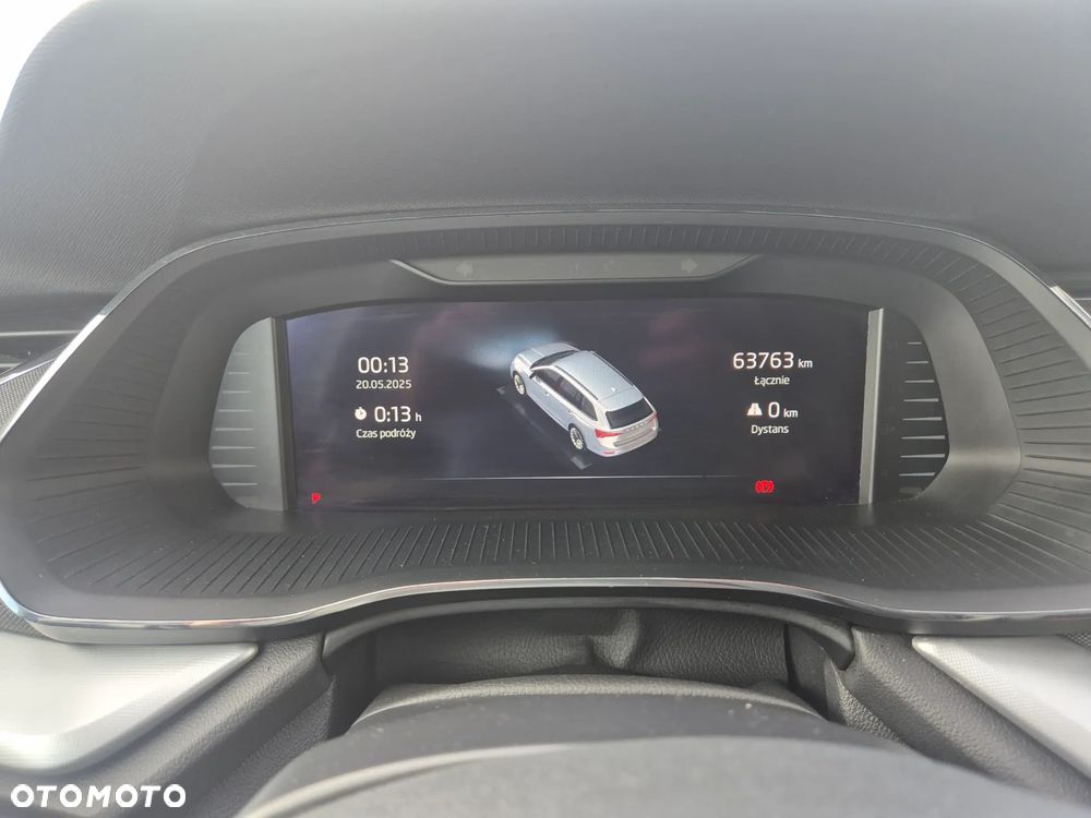 Skoda Octavia 2.0 TDI Essence DSG - 35