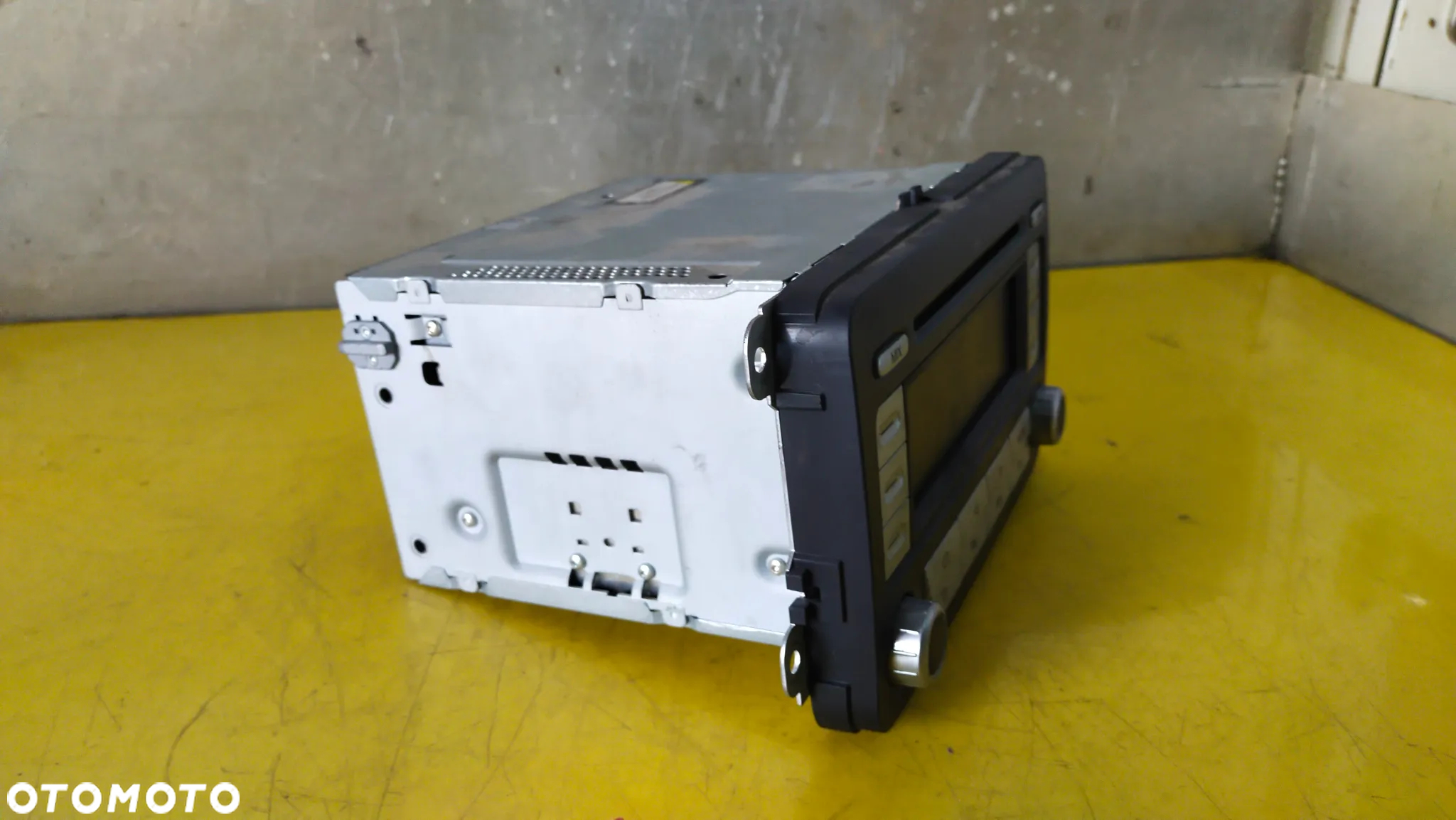 RADIO RADIOODTWARZACZ CD MP3 1K0035186AD VW GOLF 5 - 6