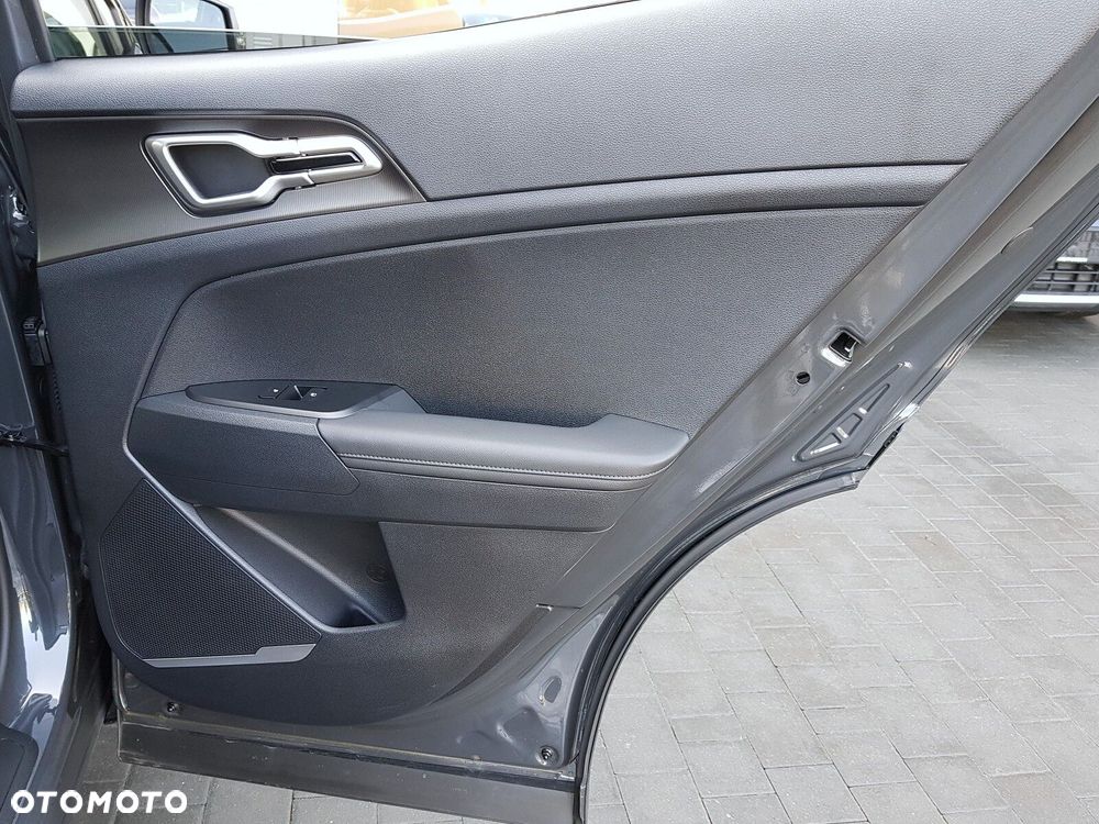 Kia Sportage 1.6 T-GDI L 2WD - 26