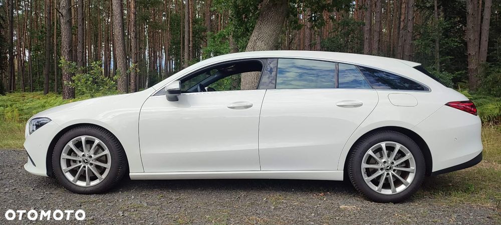 Mercedes-Benz CLA 200 d 4-Matic 8G-DCT - 4