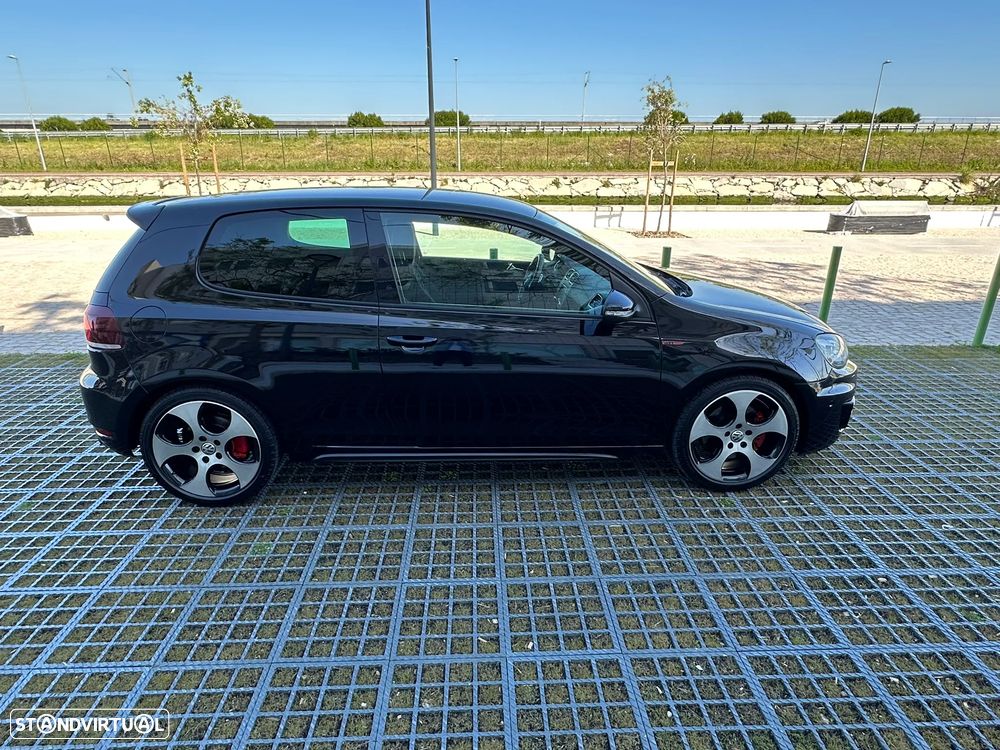 VW Golf 2.0 TSi GTI - 33