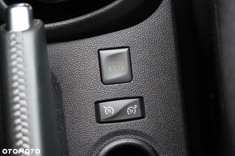 Renault Captur ENERGY TCe 120 EDC Bose Edition - 28