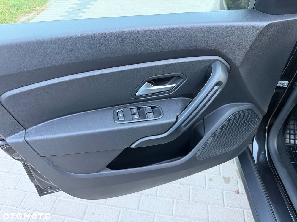 Dacia Duster TCe 90 2WD Essential - 16