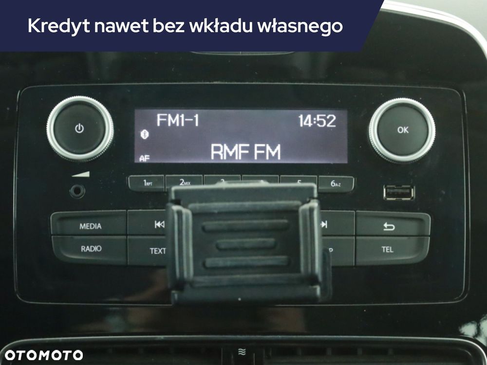 Renault Clio - 11