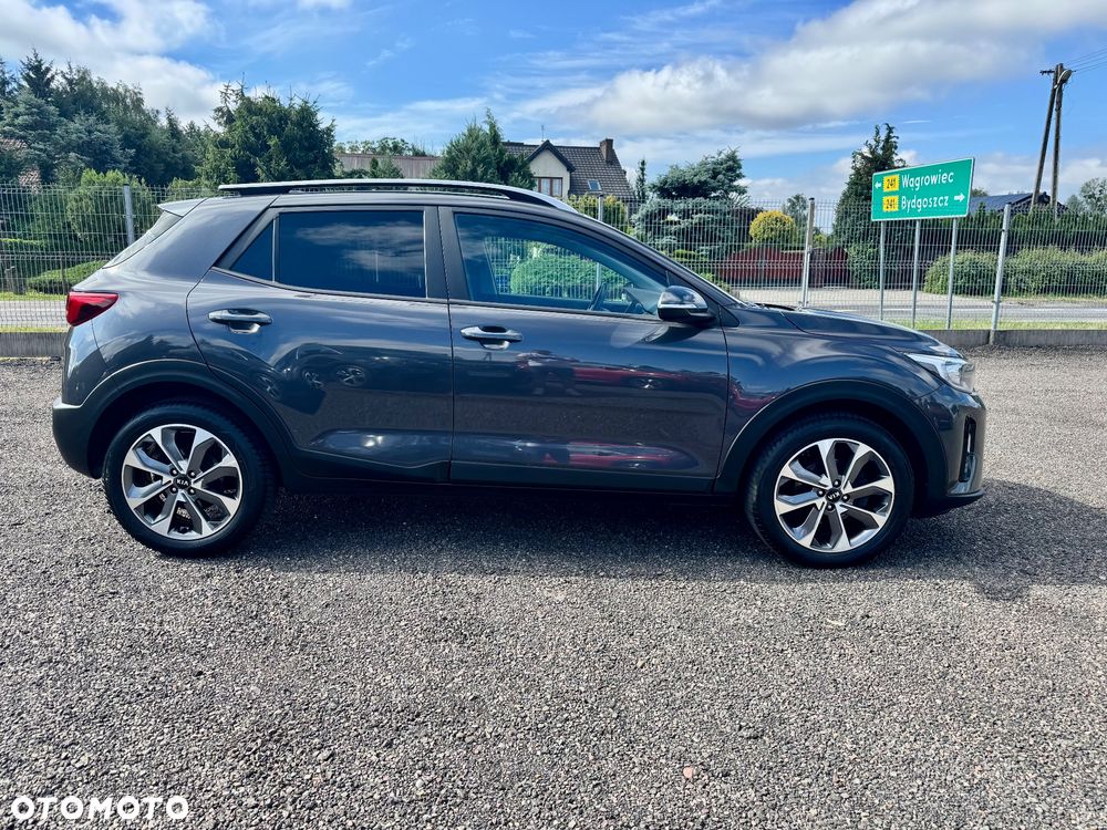Kia Stonic - 12