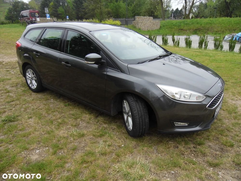 Ford Focus 1.0 EcoBoost Start-Stopp-System ACTIVE DESIGN - 3