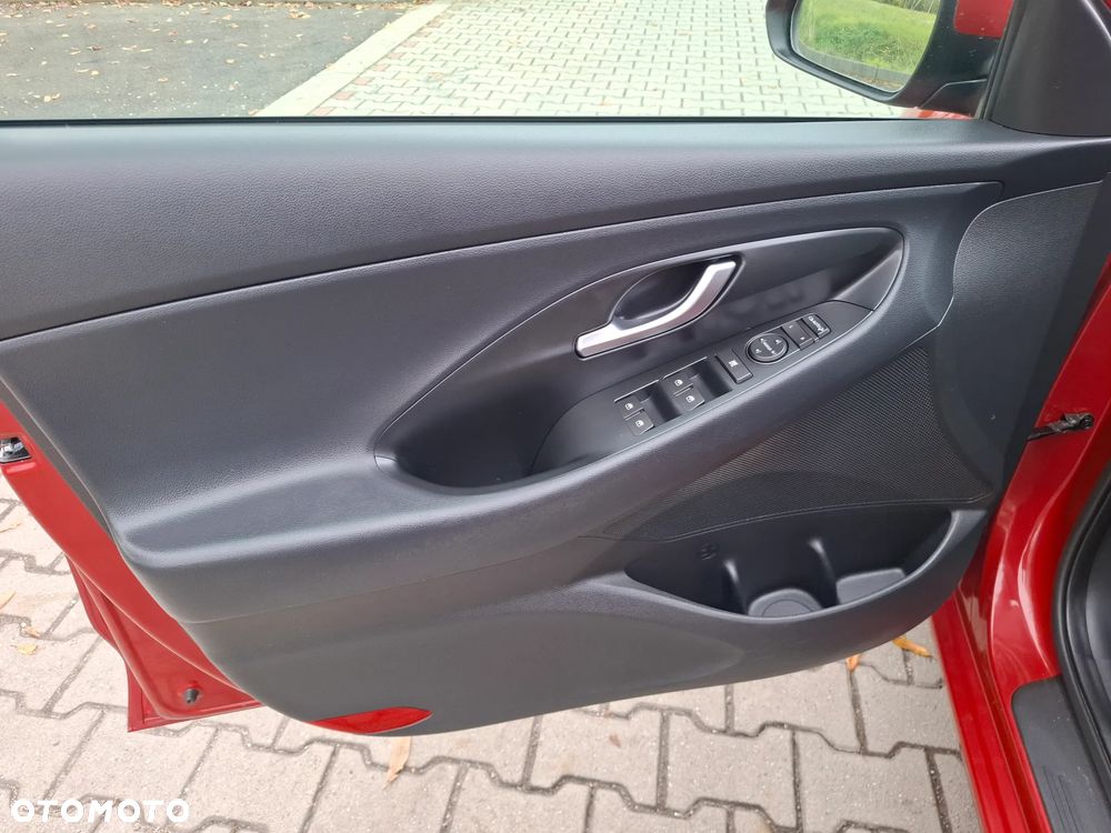 Hyundai i30 - 21