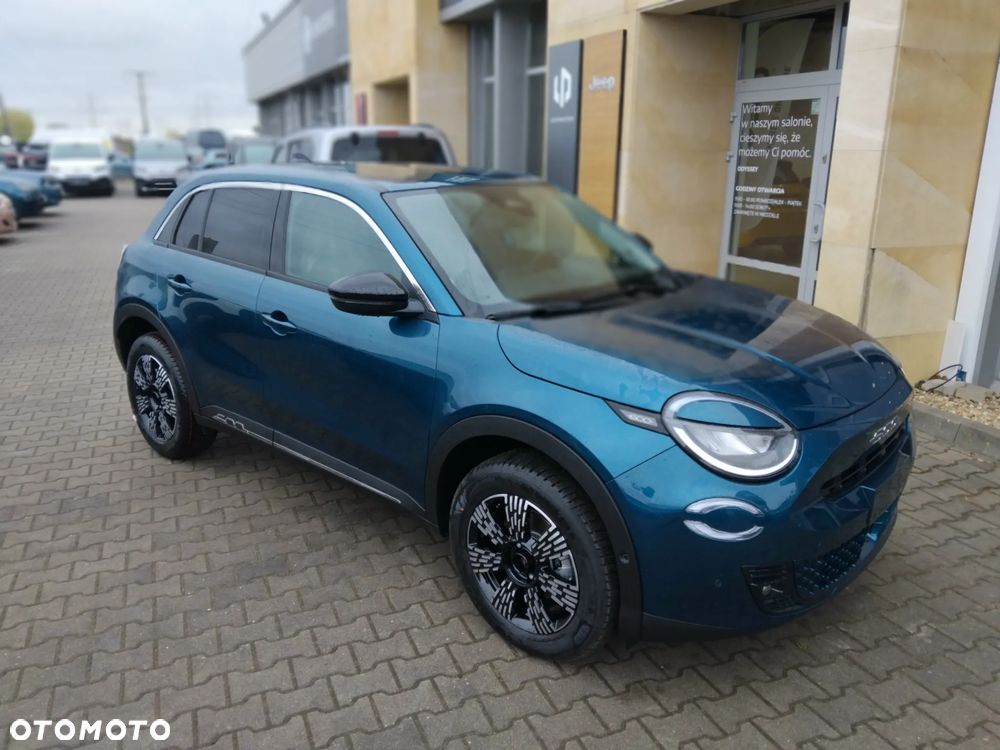 Fiat 600 1.2 Turbo La Prima eDCT - 6