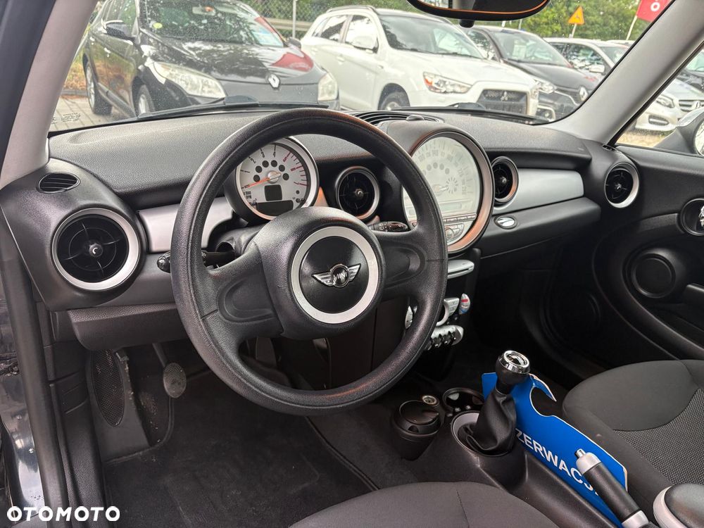 MINI Clubman Cooper D - 13