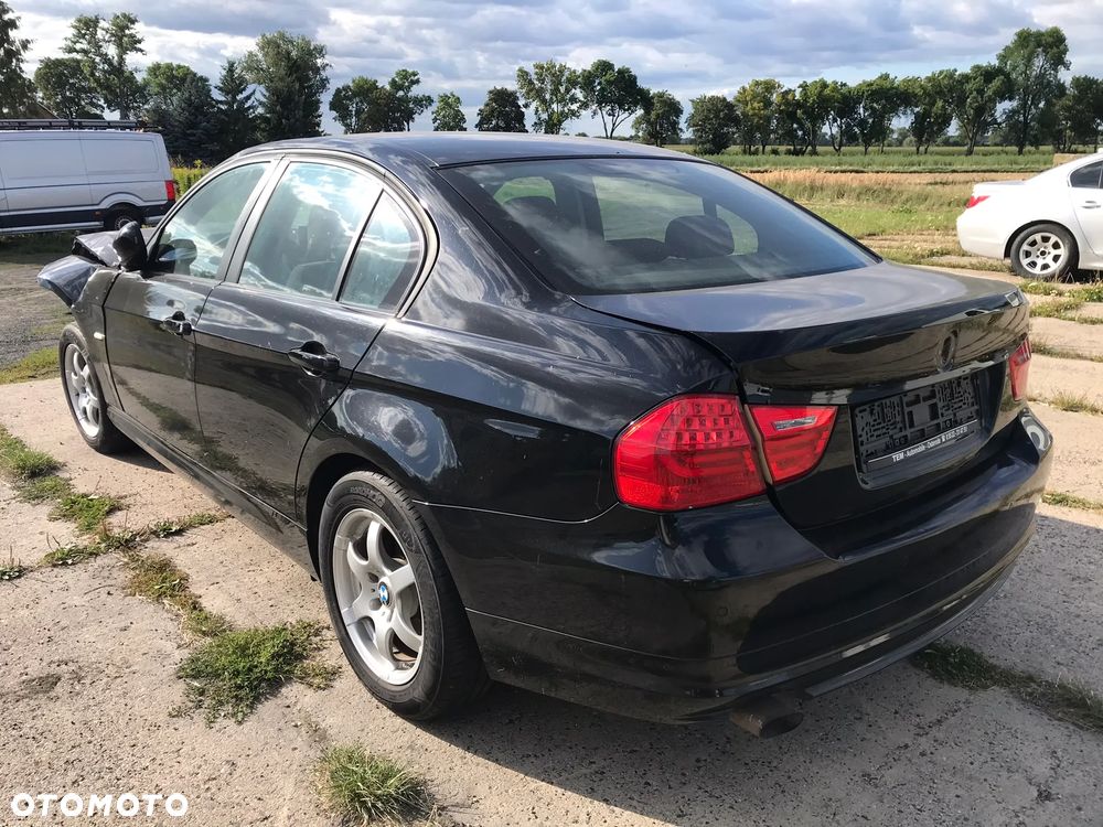 BMW Seria 3 318d DPF - 7