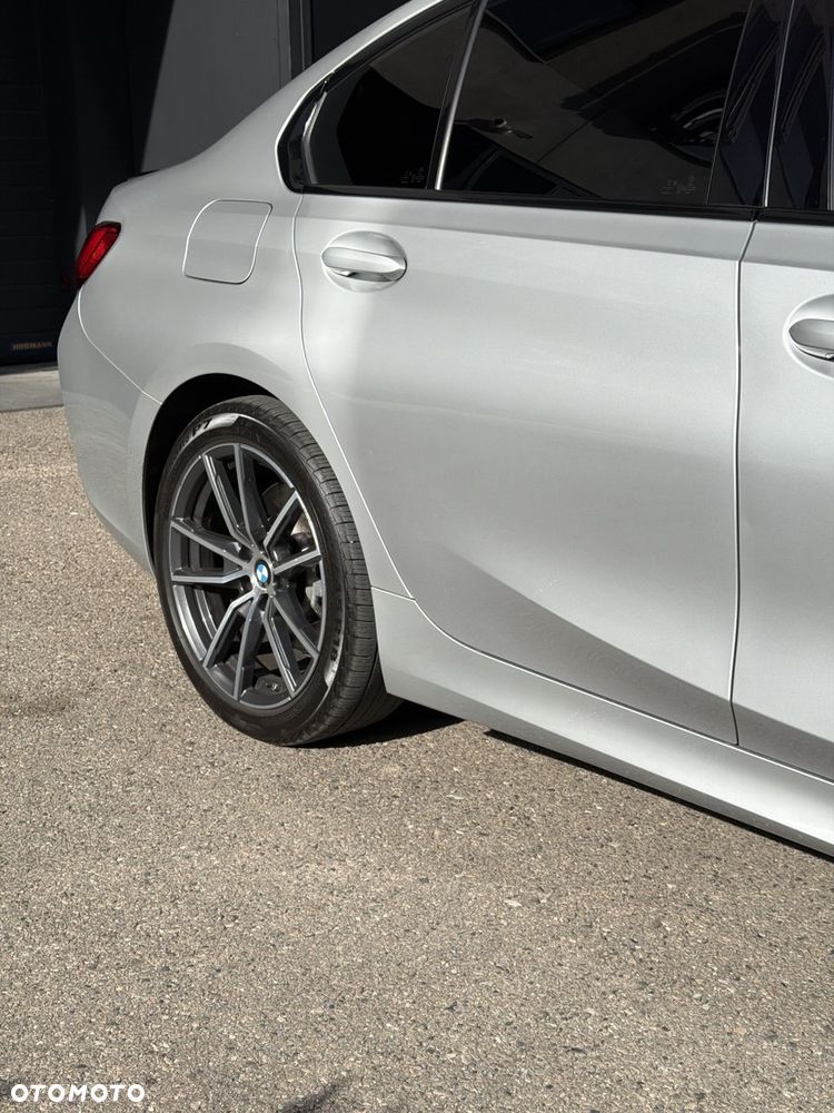 BMW Seria 3 - 17