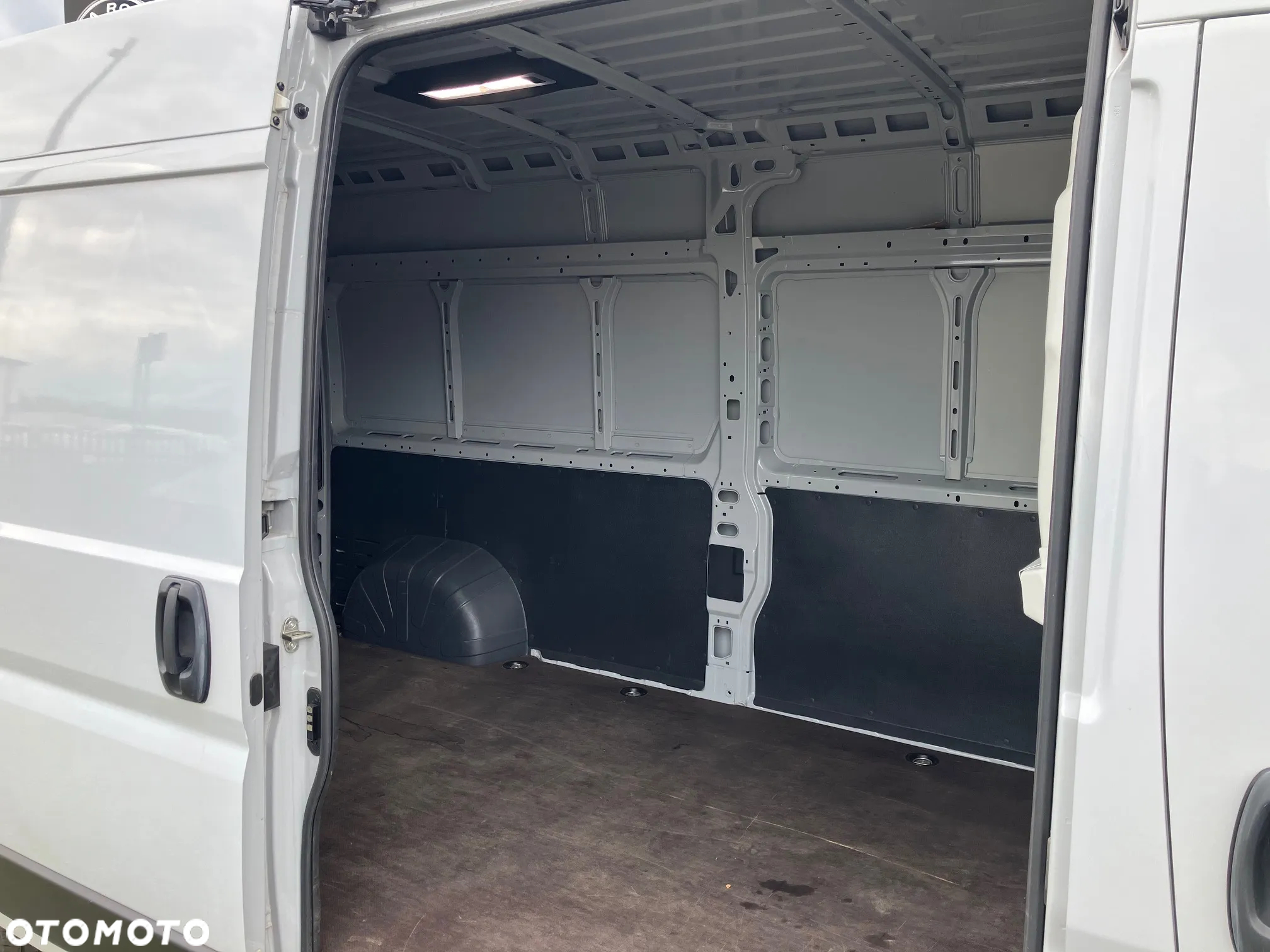 Fiat eDUCATO FURGON BUS L3H2 47kWh - 18