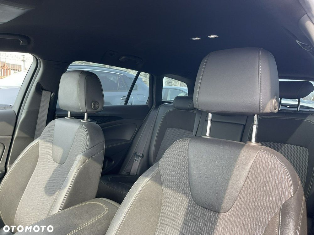 Opel Insignia 2.0 CDTI Ultimate S&S - 10