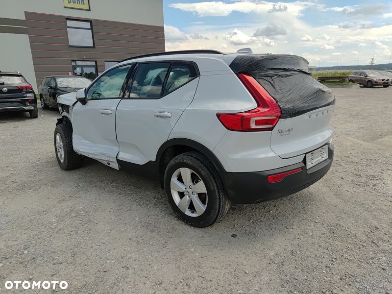 Volvo XC 40 - 12
