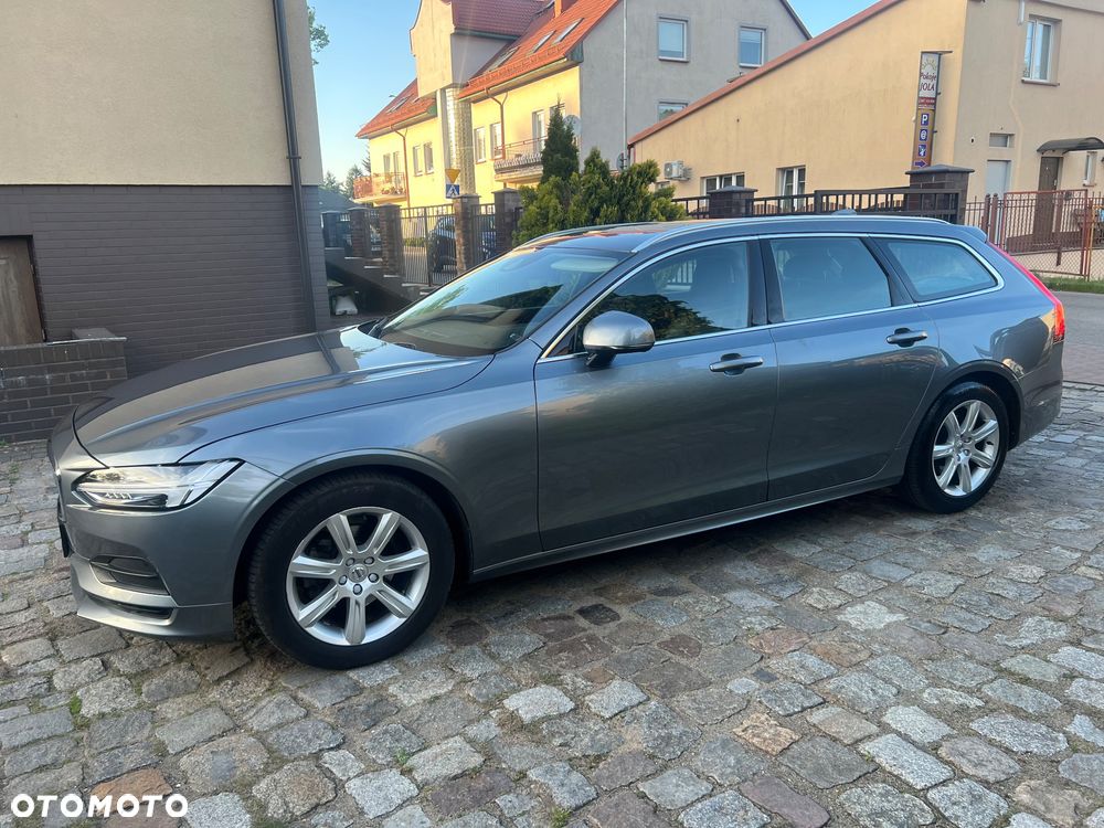 Volvo V90 - 2