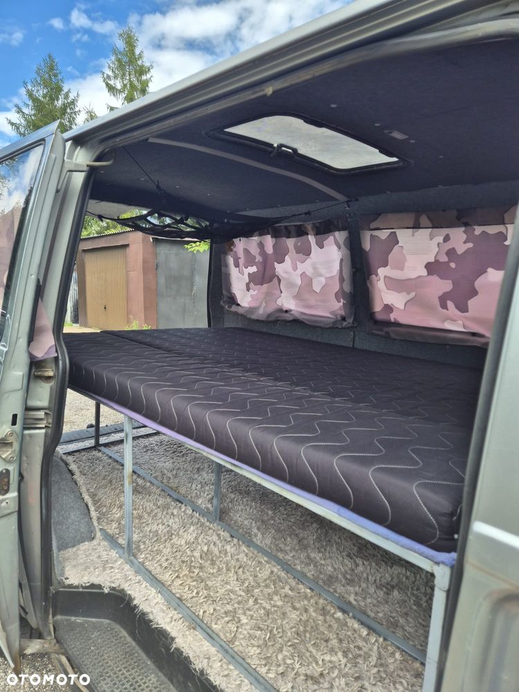 Volkswagen T4 caravelle 8os. - 10