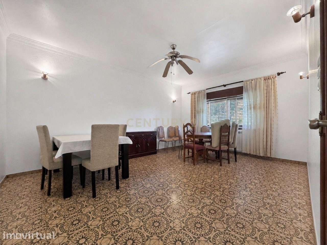 Moradia com 2 Apartamentos T3, Anexos e Grande Terreno – Quinta do Anj - Grande imagem: 5/43