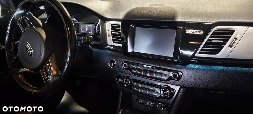 Kia Niro - 16