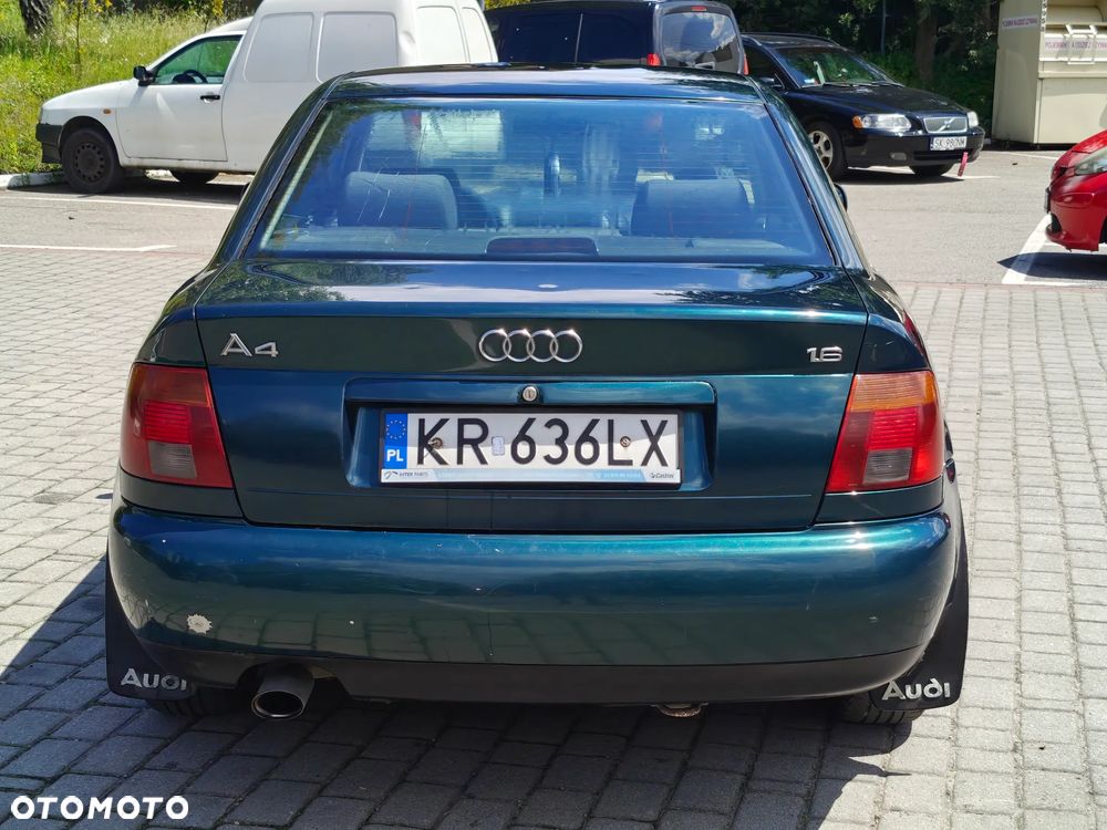 Audi A4 Limousine - 12