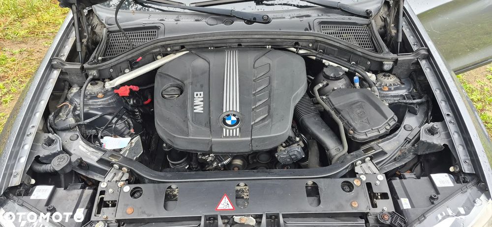 BMW X3 xDrive20d - 14