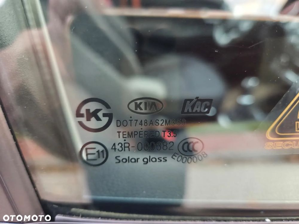 Kia Rio 1.4 L - 26