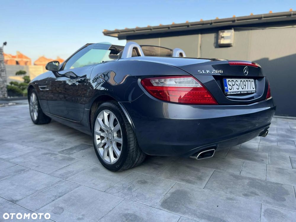 Mercedes-Benz SLK - 11