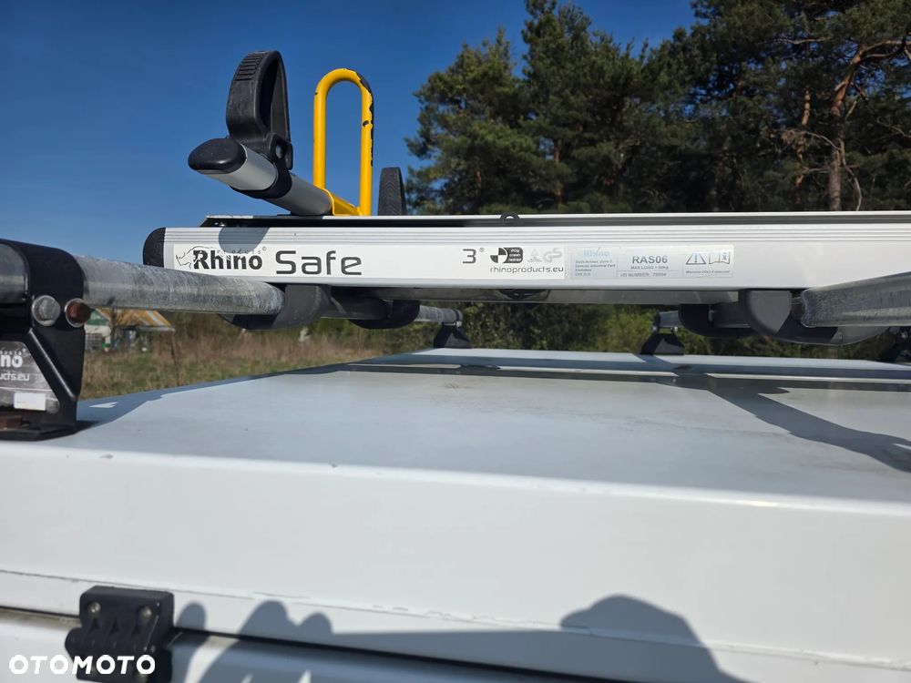 Isuzu D-Max 2.5 EC LS+ - 11
