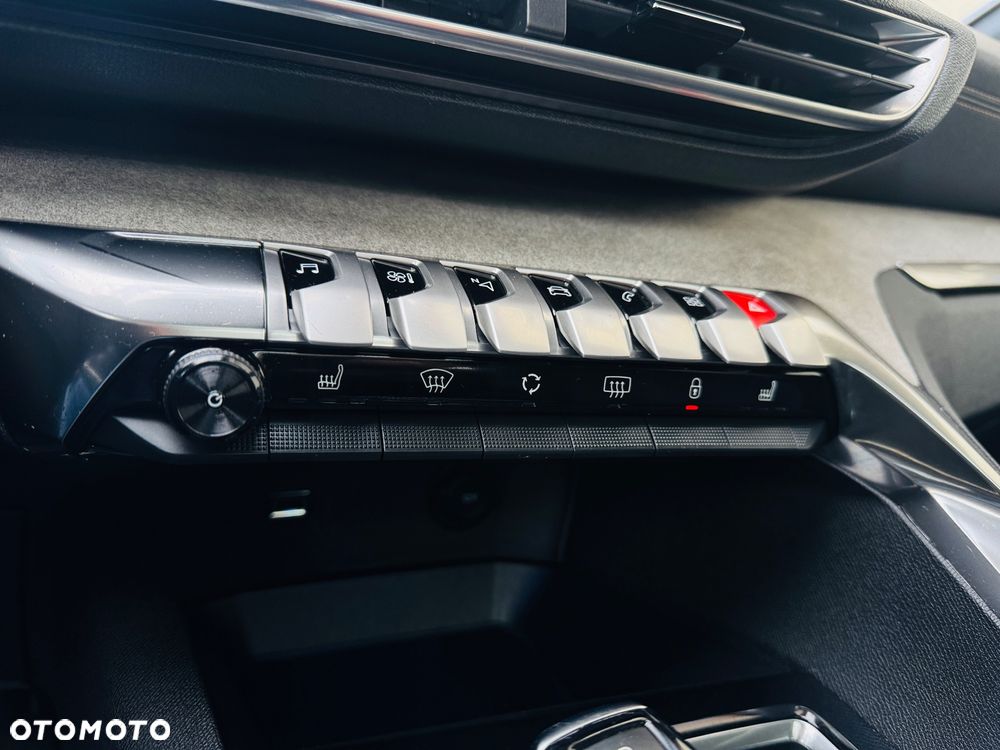 Peugeot 3008 BlueHDi 130 Stop & Start EAT8 GT - 26