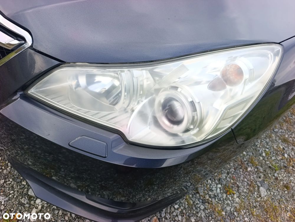 Subaru Legacy 2.0D Comfort - 10