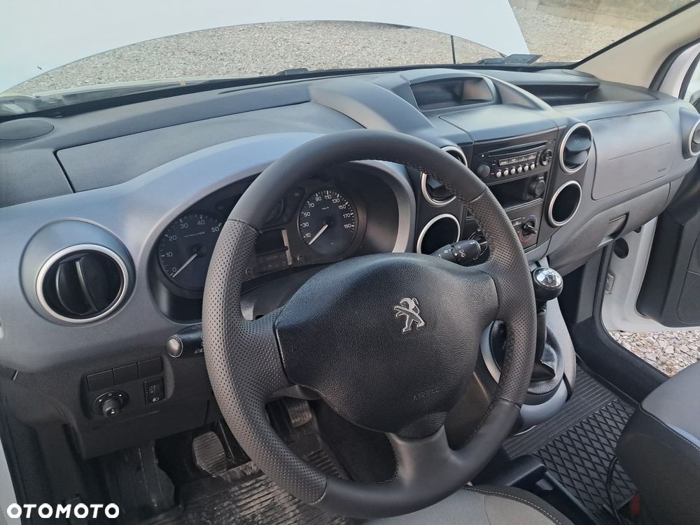 Peugeot Partner - 8