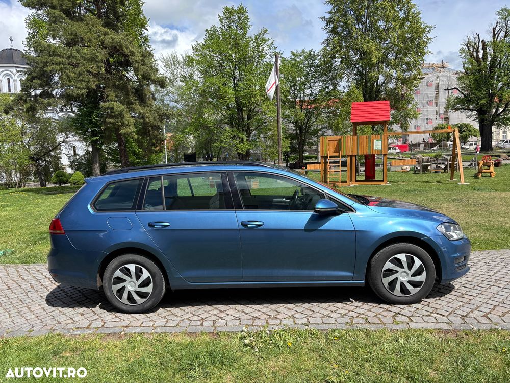 Volkswagen Golf 1.6 TDI BlueMotion Technology Comfortline - 6