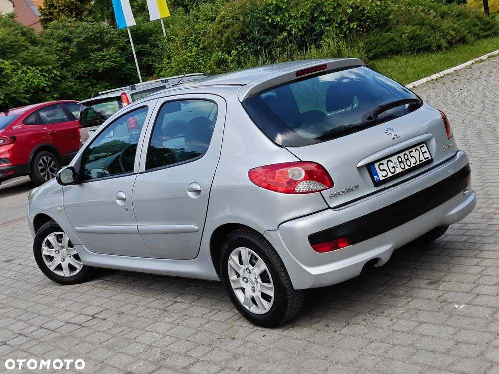Peugeot 206 plus 1.1 Presence - 6