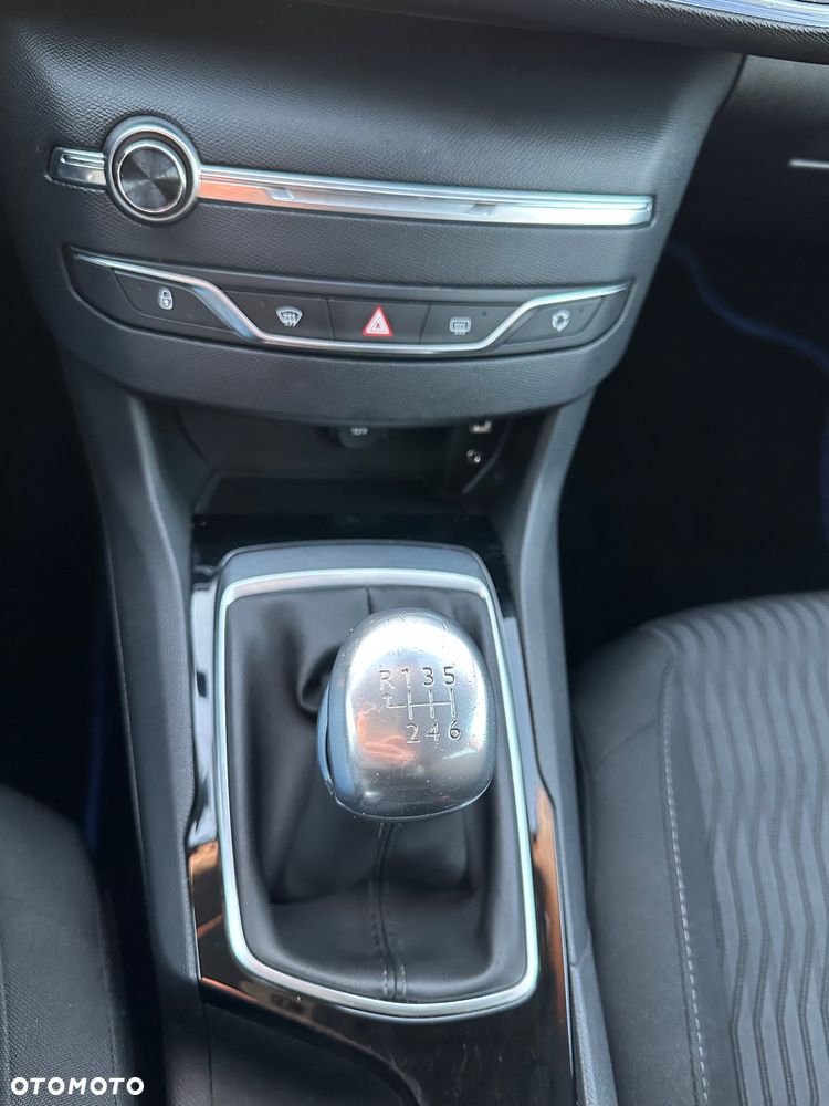 Peugeot 308 BlueHDi 120 Stop & Start Allure - 12