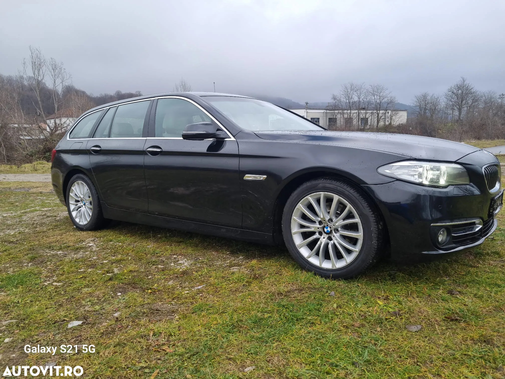 BMW Seria 5 520d Touring Aut. Luxury Line - 3