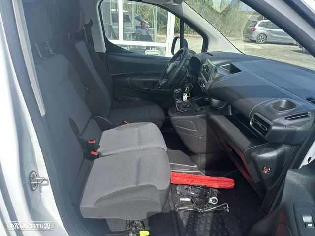 Citroën BERLINGO 3 LUGARES - 12