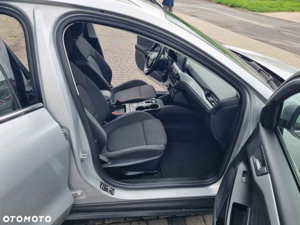 Ford Focus 1.0 EcoBoost Titanium - 9