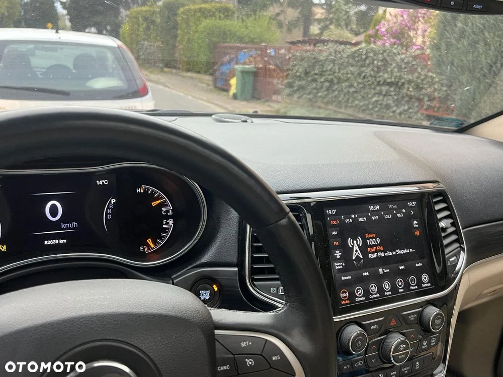 Jeep Grand Cherokee - 5