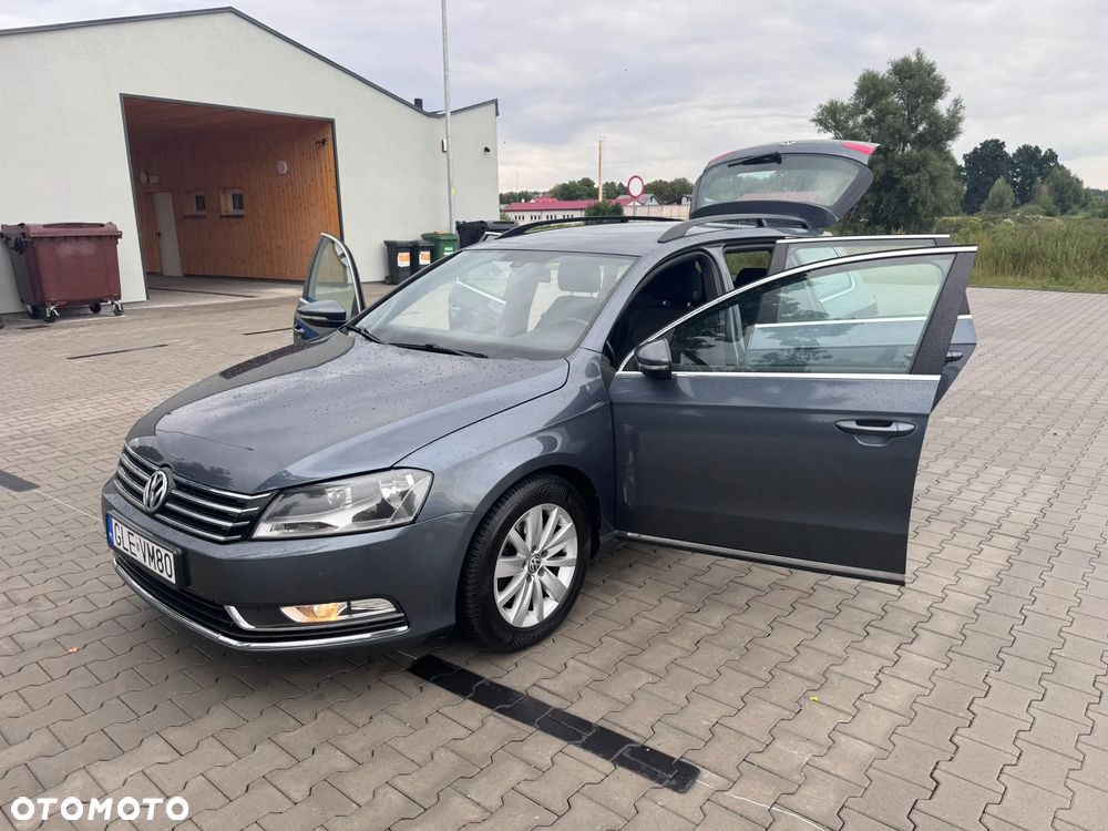 Volkswagen Passat - 9