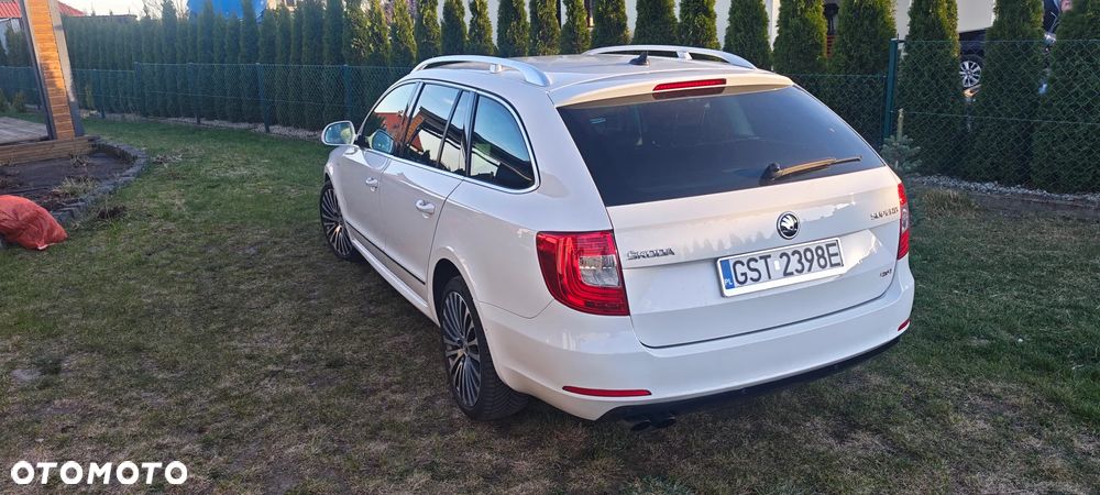 Skoda Superb 2.0 TDI 4x4 L&K DSG - 7