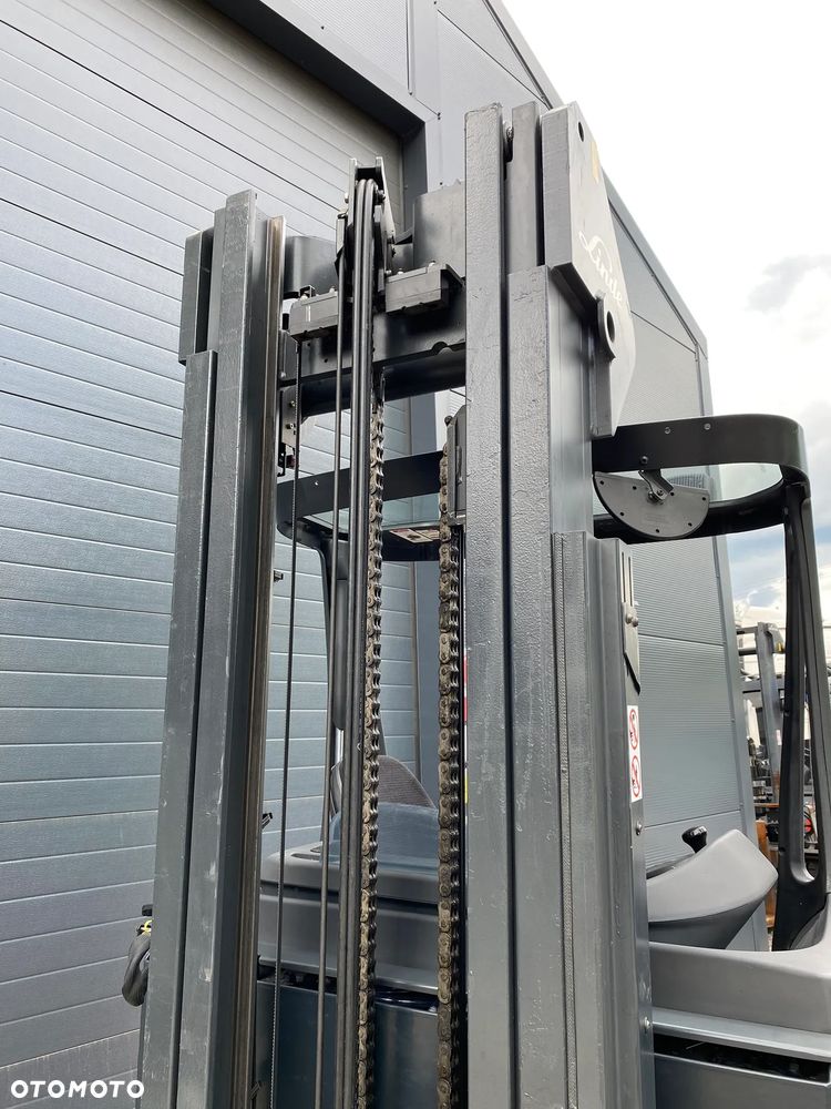 Linde R16 Reach truck wózek wysokiego składowania NOWA bateria - 18