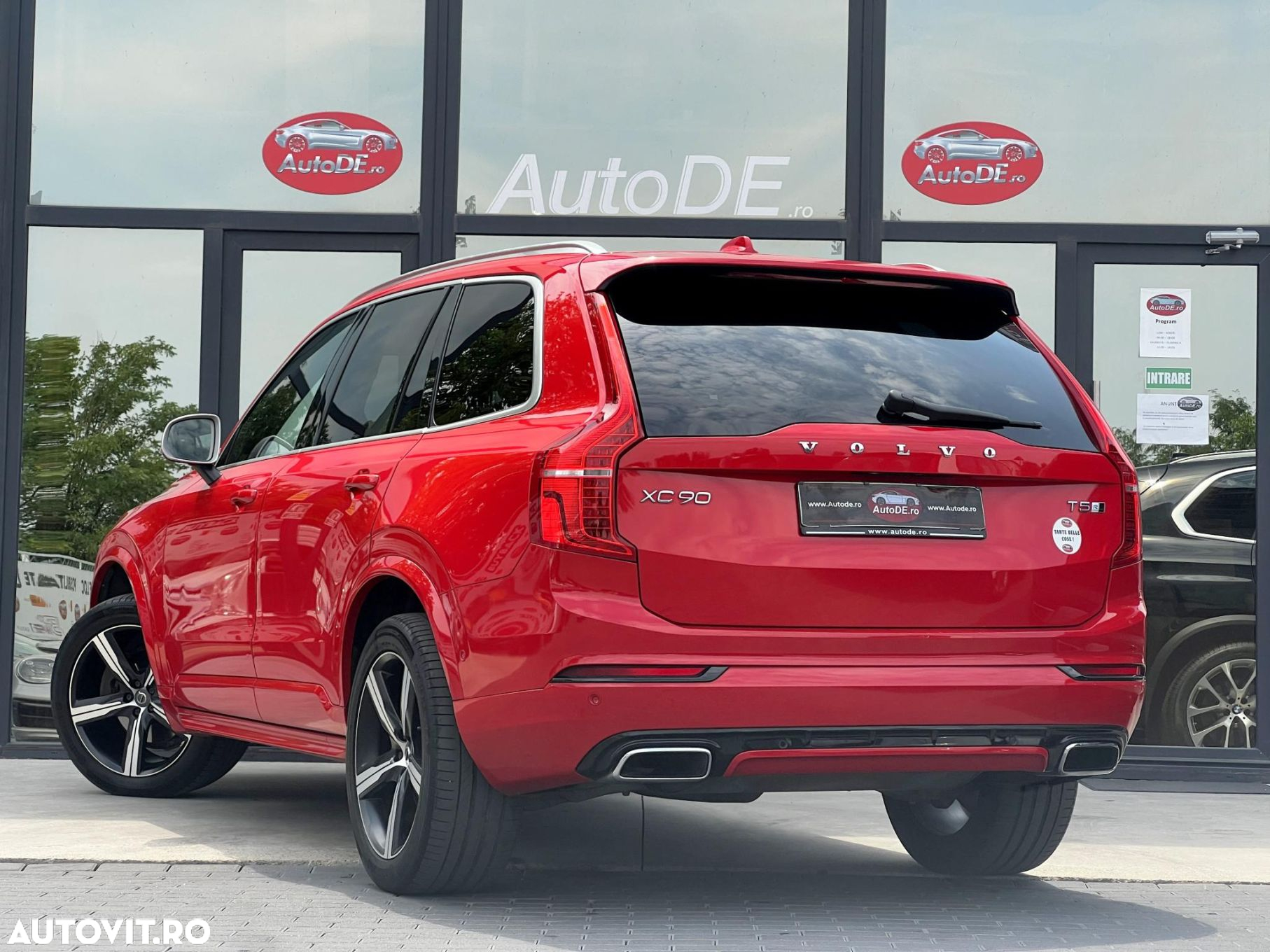 Volvo XC 90 - 3