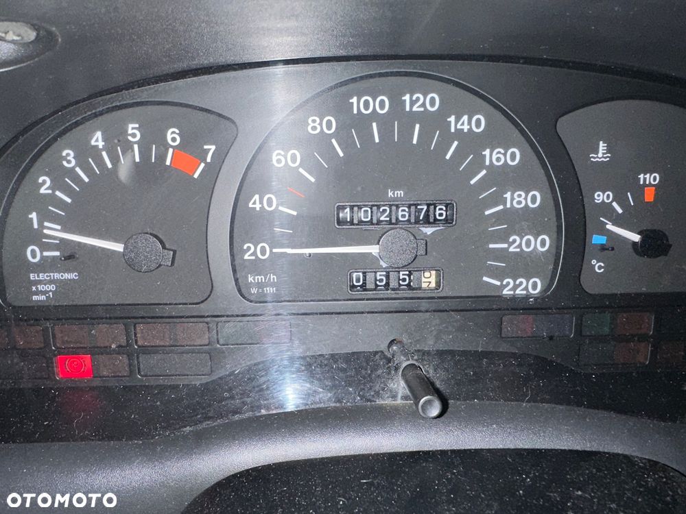 Opel Astra 1.4 GLS - 8